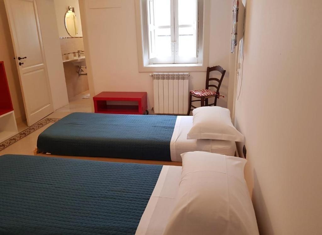 Casa Vacanze L'Altra Diaz シラクーサ エクステリア 写真