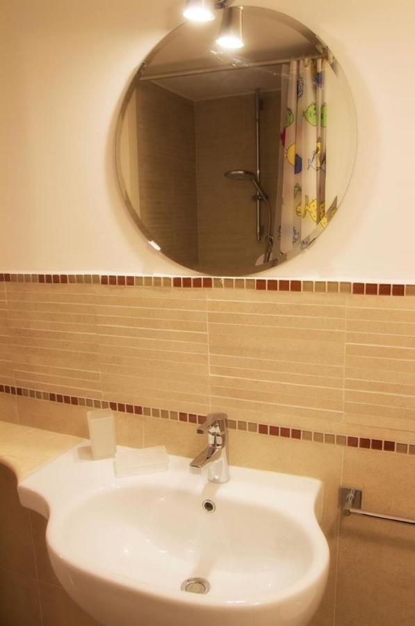 Casa Vacanze L'Altra Diaz シラクーサ エクステリア 写真